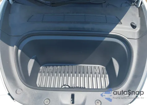 2022 Tesla Model Y Long Range Dual Motor All-Wheel Drive from USA, damaged, VIN 7SAYGAEE3NF517569